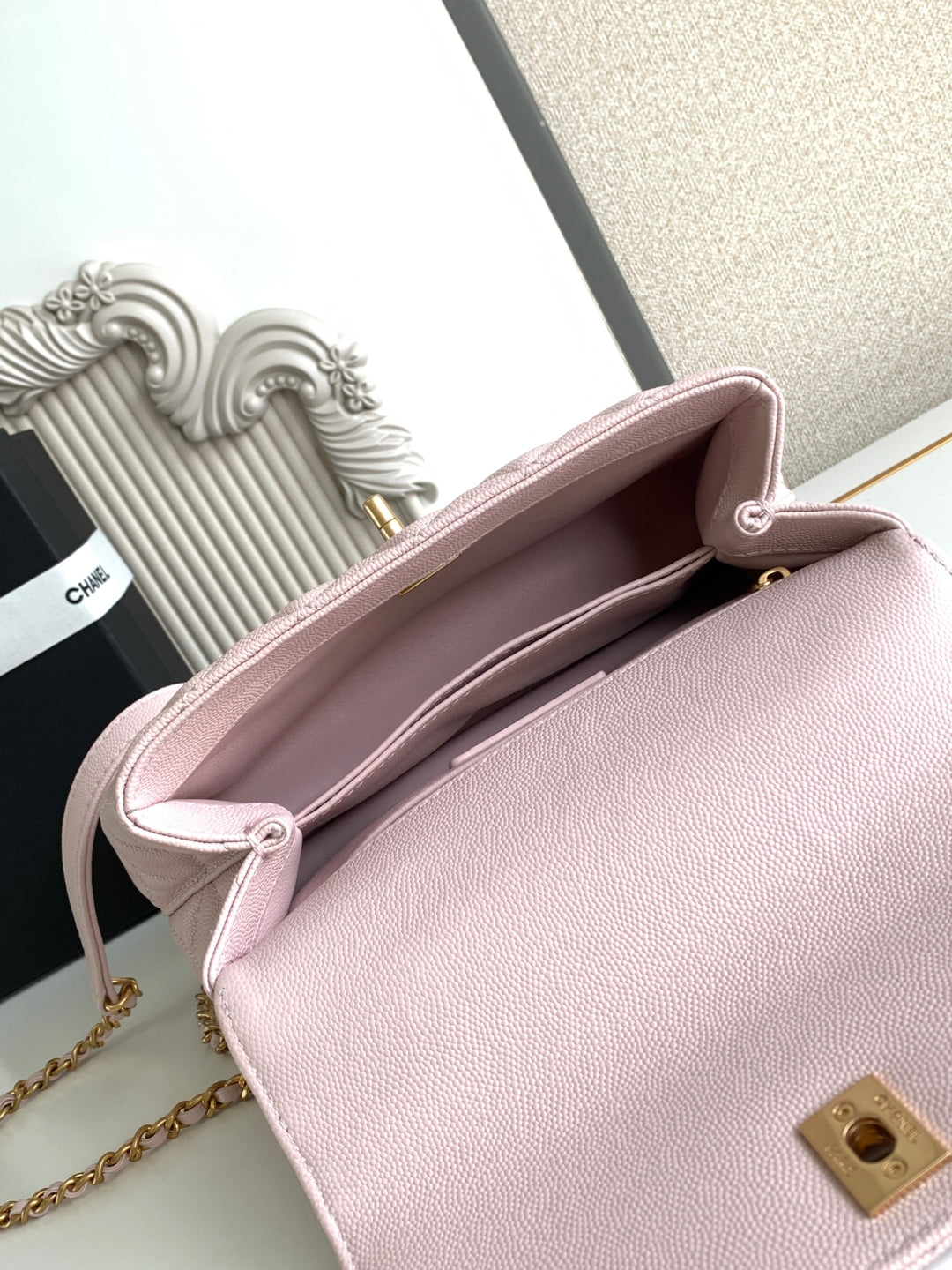 Chanel Elegant Lambskin Shoulder Bag