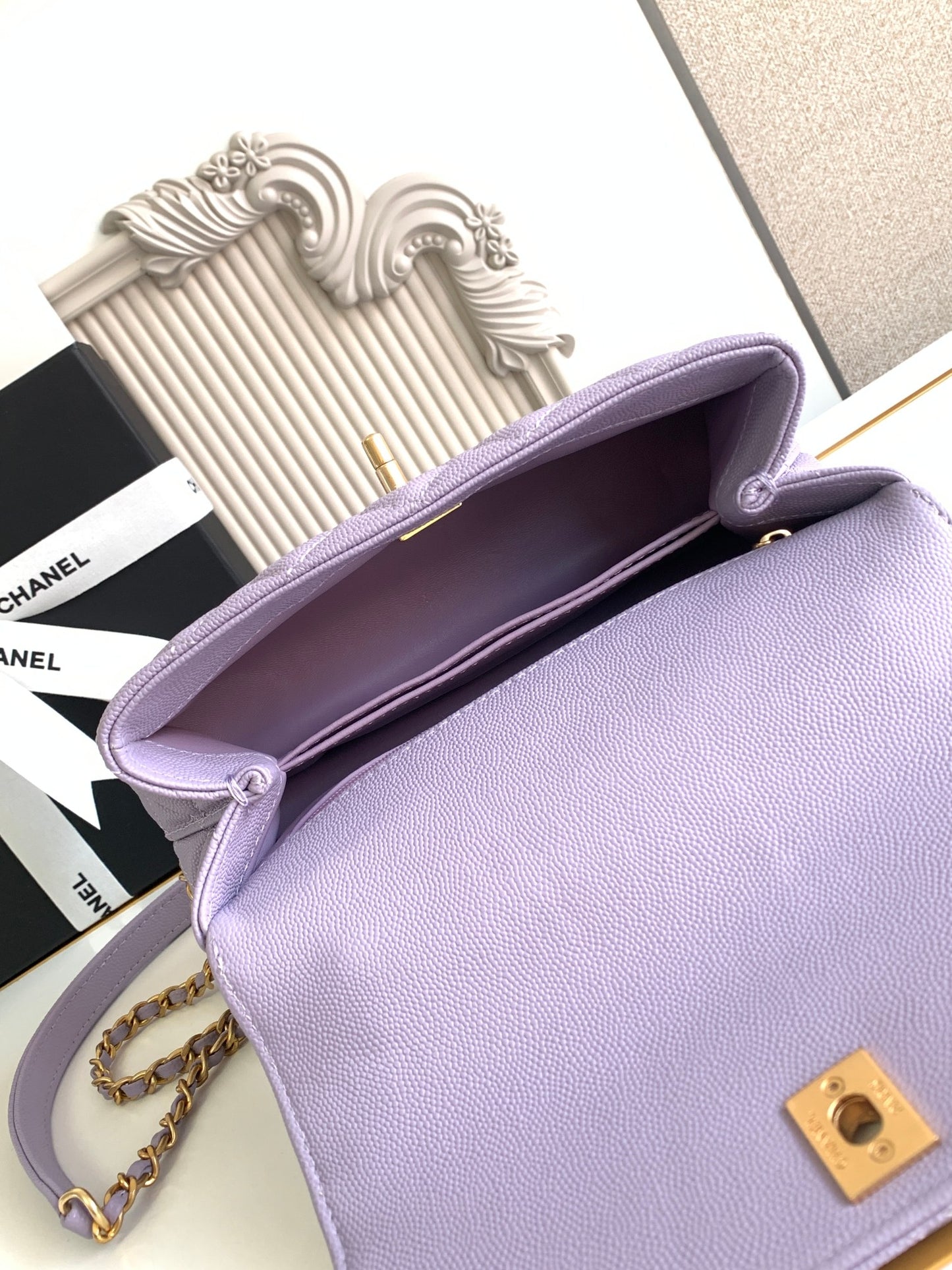 Chanel Elegant Lambskin Shoulder Bag