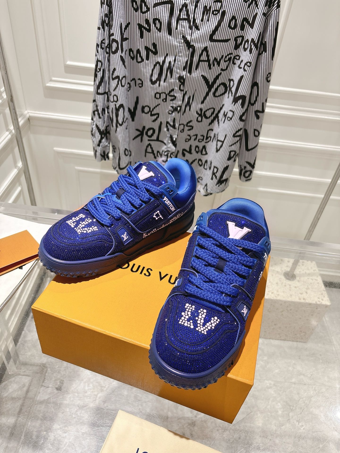 Louis Vuitton Timeless Elegance Trainer