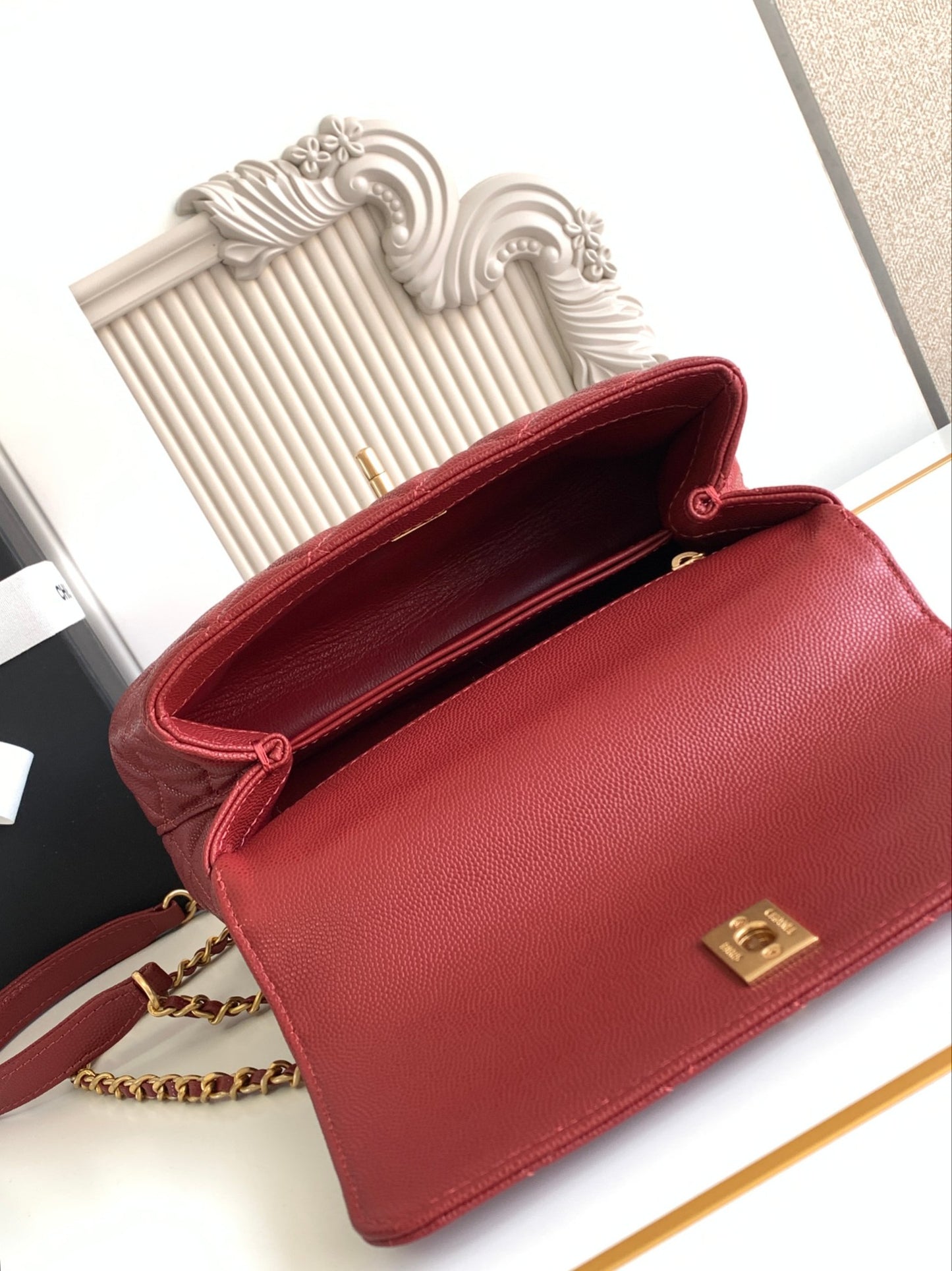 Chanel Elegant Lambskin Shoulder Bag
