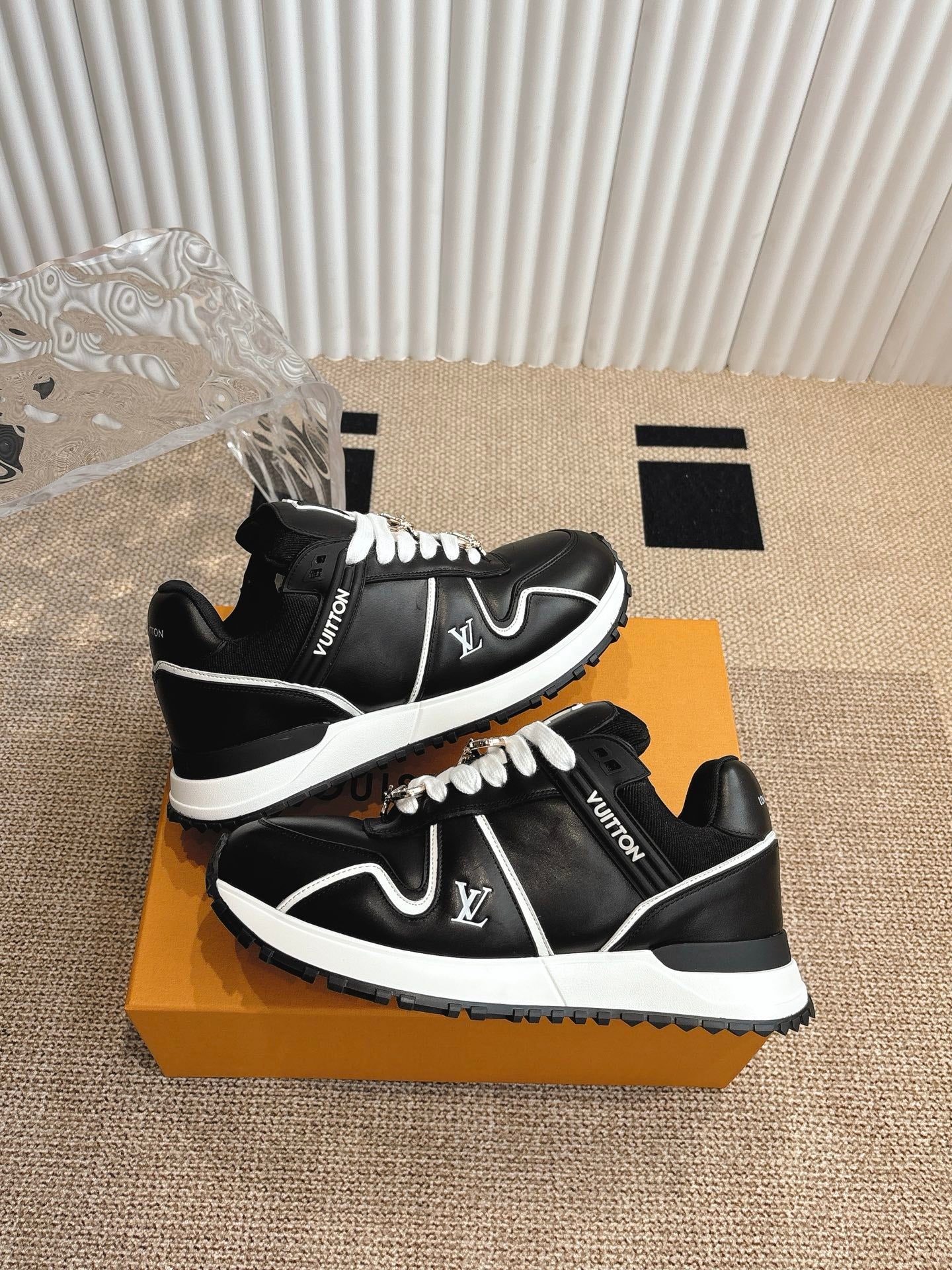 Louis Vuitton Elevate Run Away Sneakers