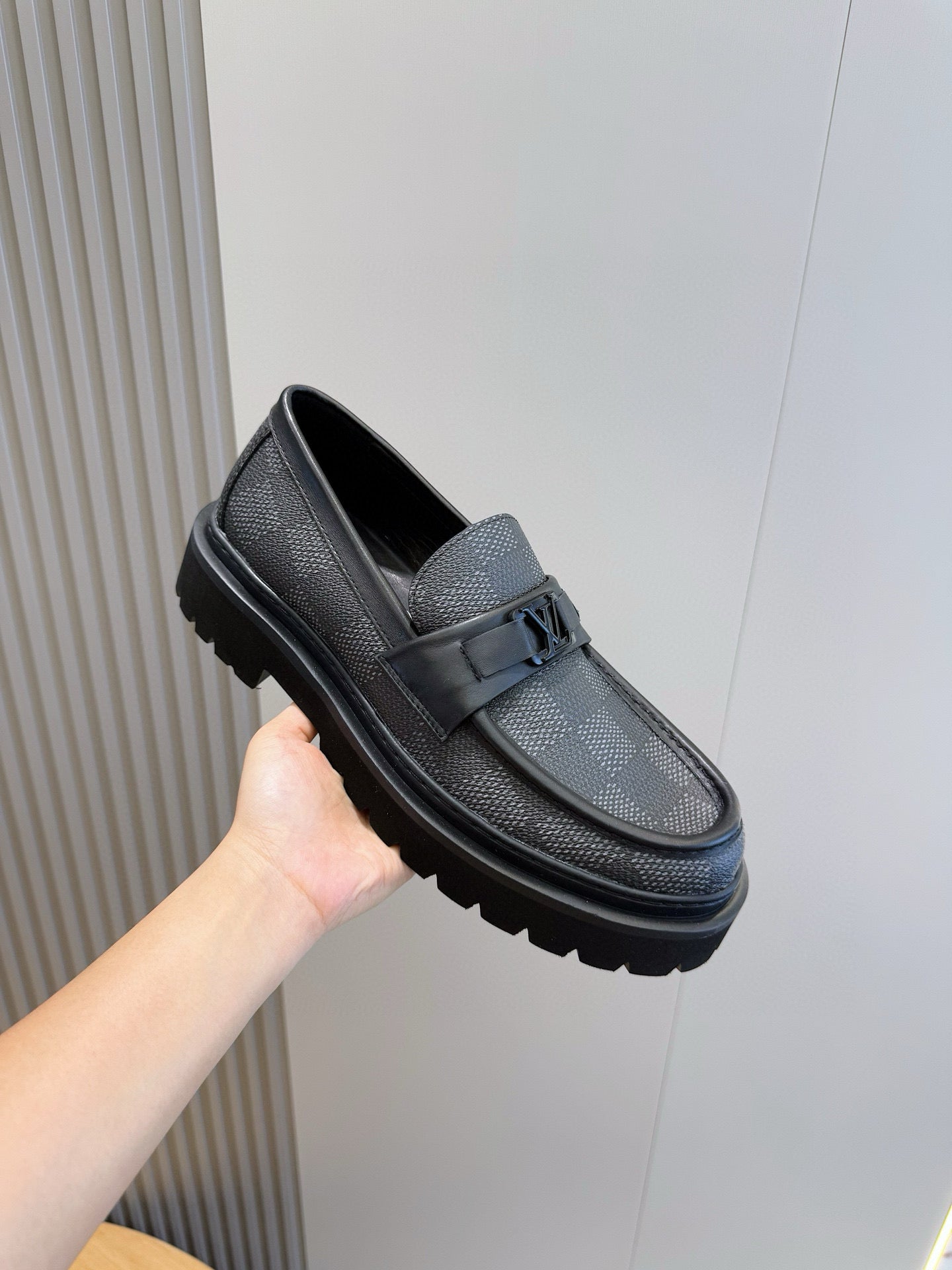 Louis Vuitton Elegant Osaka Loafers
