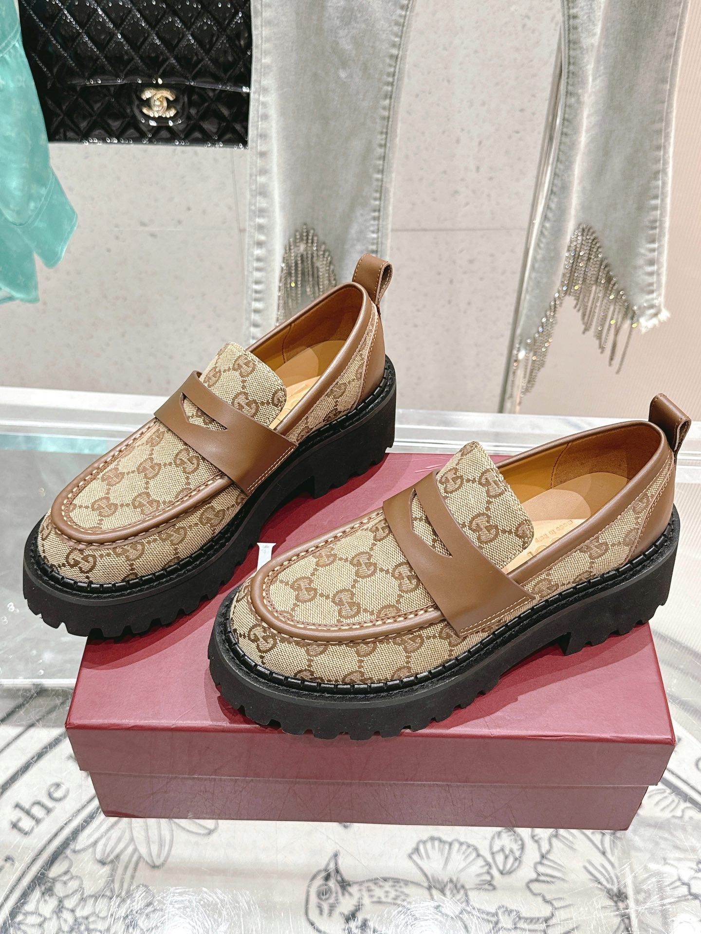 Gucci Women's loafer with Horsebit