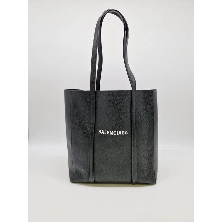 Balenciaga Elegant Everyday Leather Tote