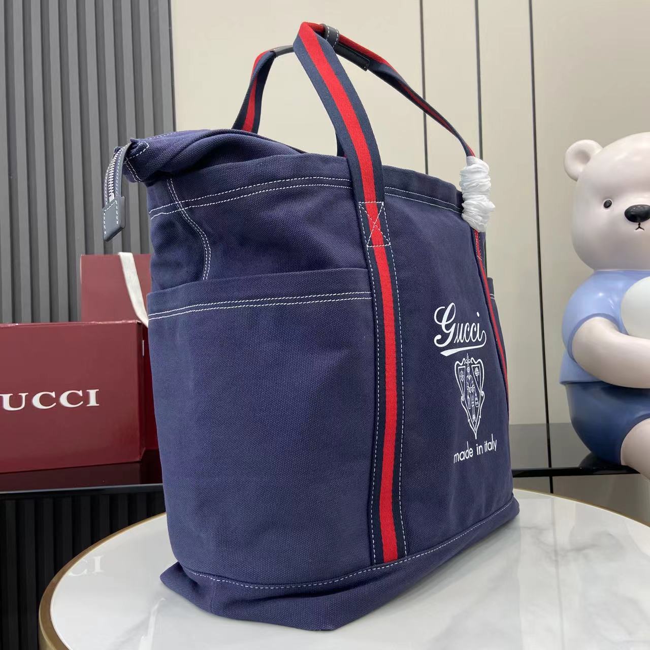 Gucci Printed Canvas Large Tote Bag