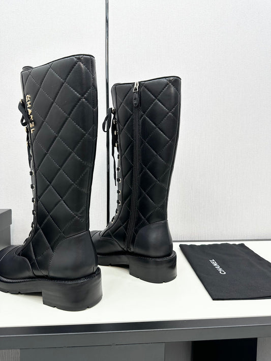 Chanel Winter/Snow Boots with Reversible Spikes