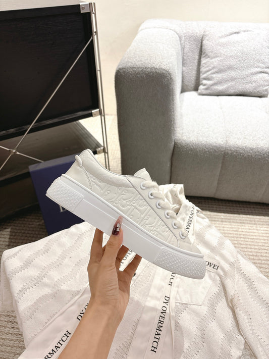 Dior Ethereal Elegance Scarf