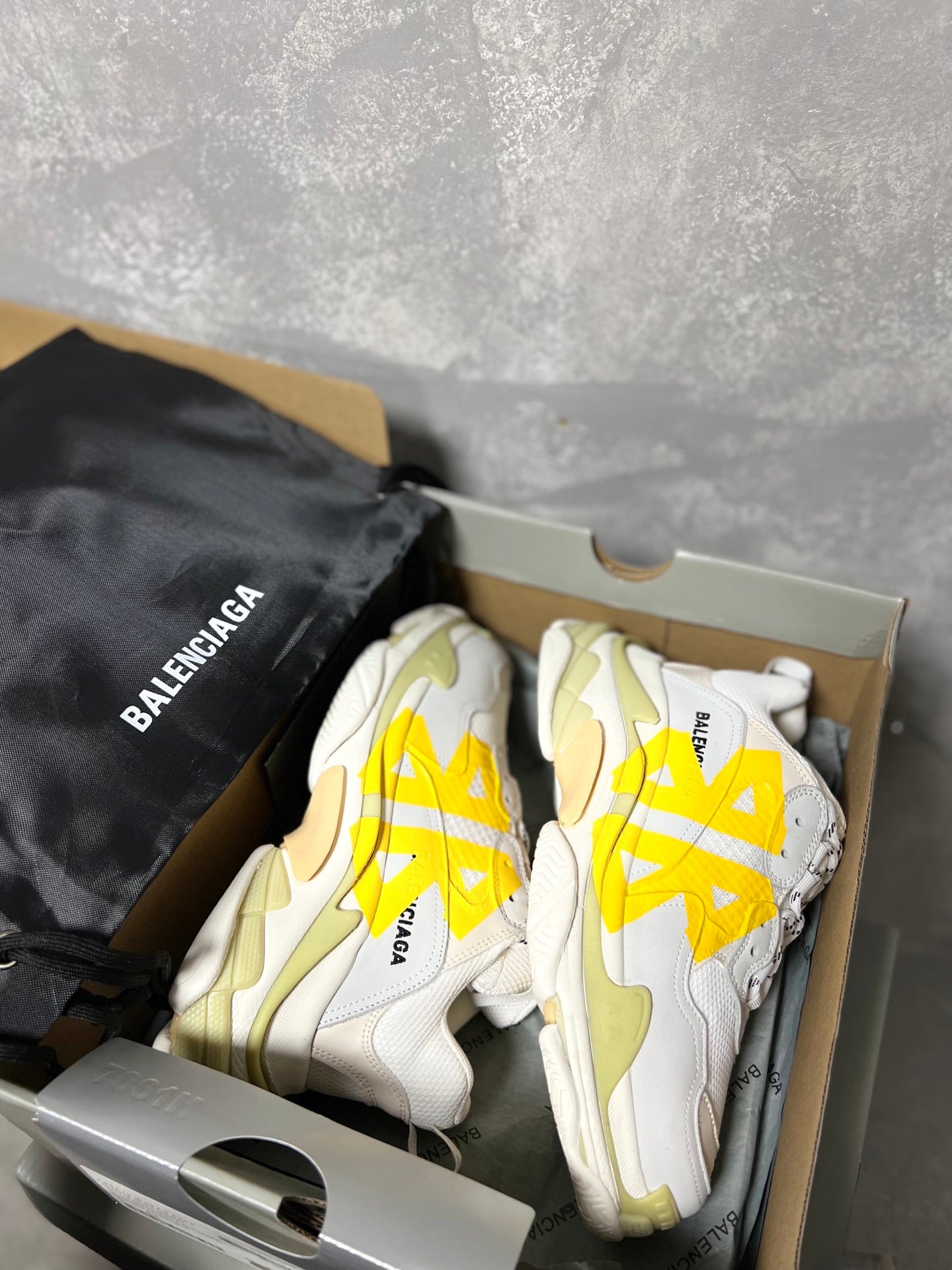 Balenciaga Urban Stroll Sneaker