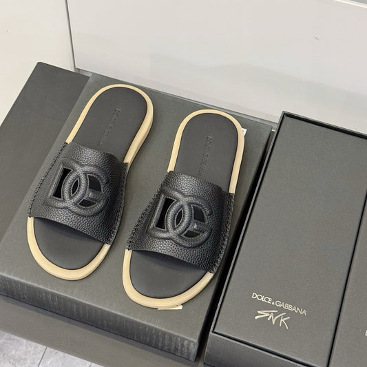 Dolce & Gabbana Dolce & Gabbana DG Logo Leather Slides | Blue | FARFETCH PK