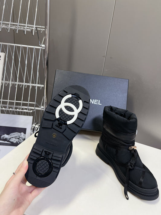 Chanel Winter Elegance Snow Boots
