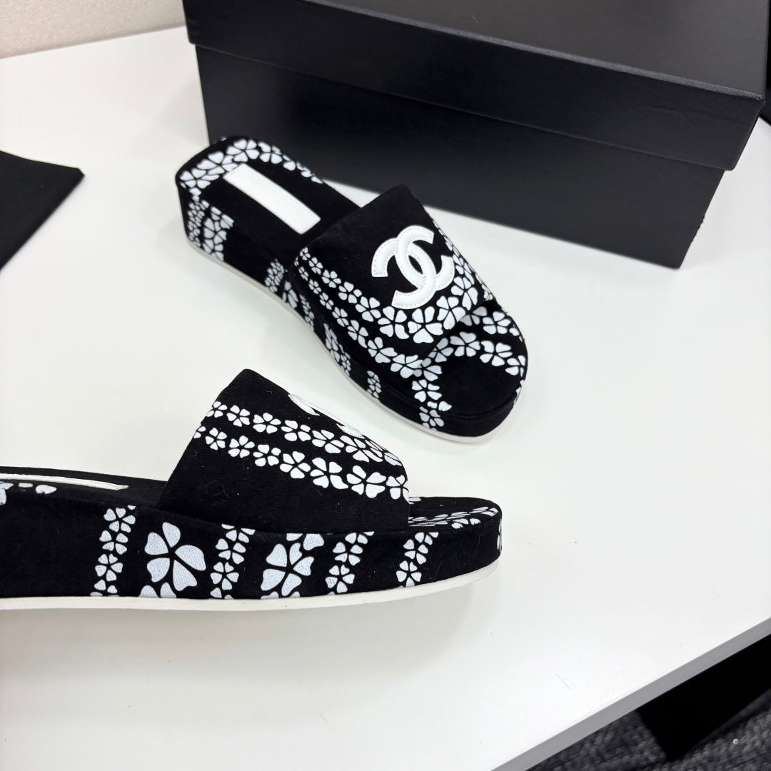 Chanel Timeless Elegance Thong Sandals