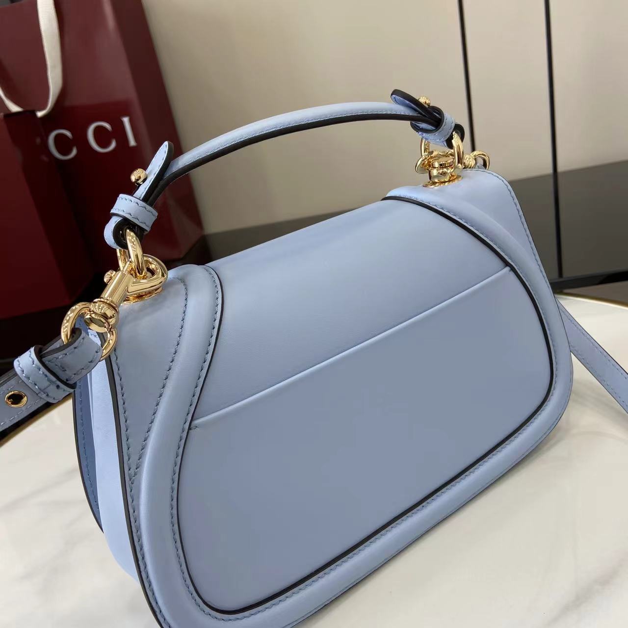 Gucci Blondie Medium Top Handle Bag