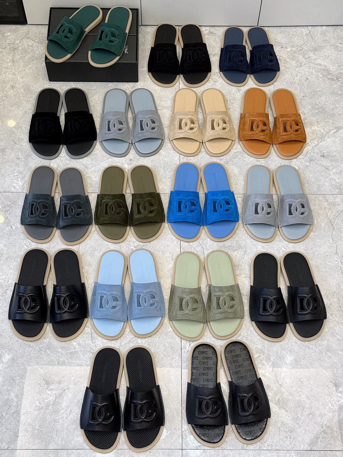 Dolce & Gabbana Dolce & Gabbana DG Logo Leather Slides | Blue | FARFETCH PK