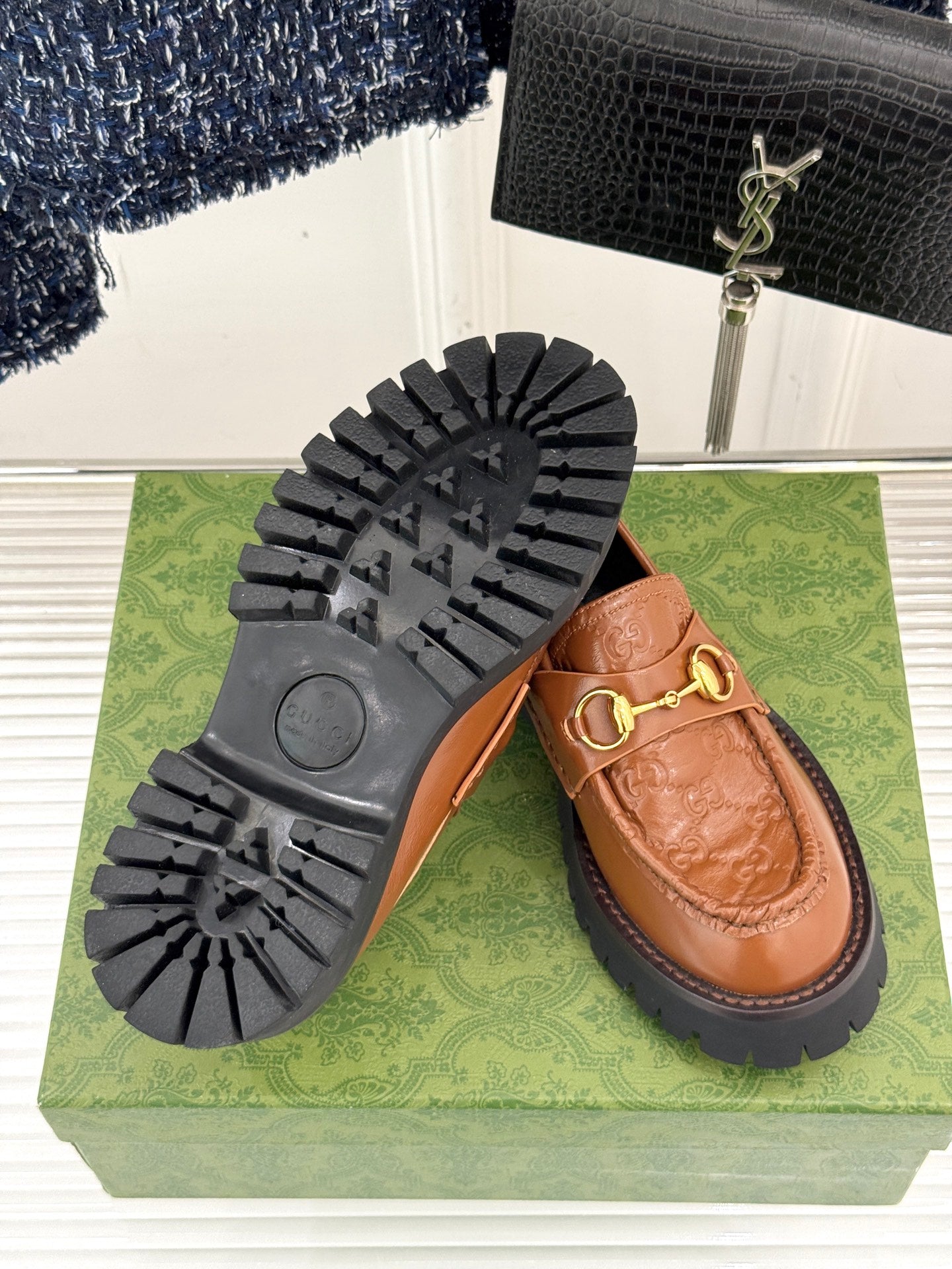 Gucci Women's loafer with Horsebit