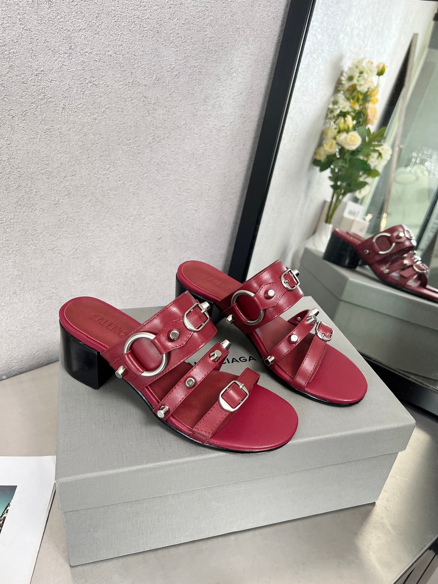 Balenciaga Urban Elegance Mule