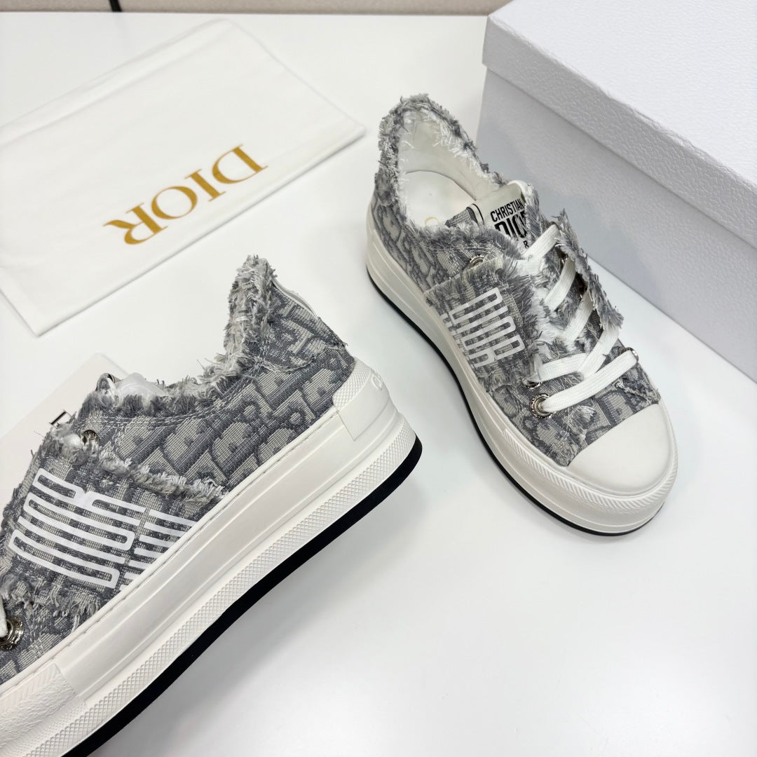 Dior Timeless Elegance Leather Card Holder