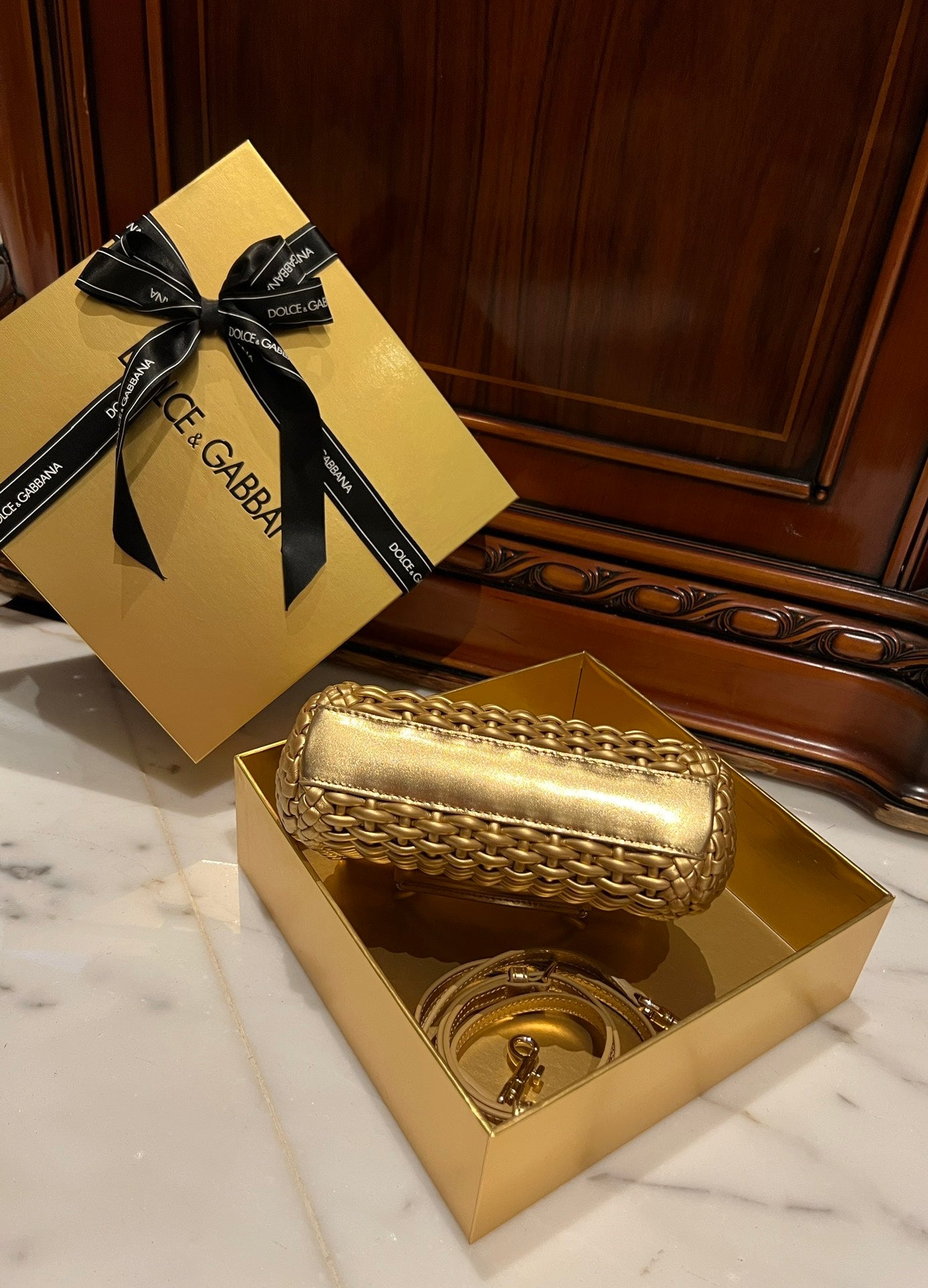 Dolce & Gabbana Dolce & Gabbana Micro Sicily 62 Tote Bag | Red | FARFETCH IL