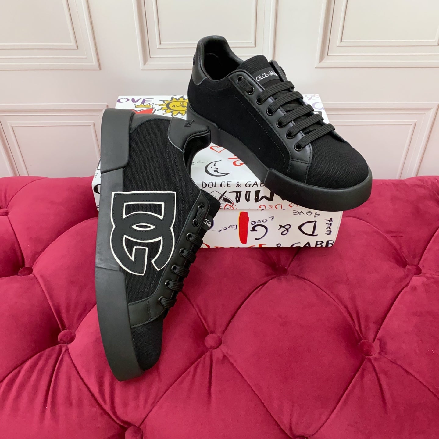 Dolce & Gabbana Calfskin nappa Portofino sneakers