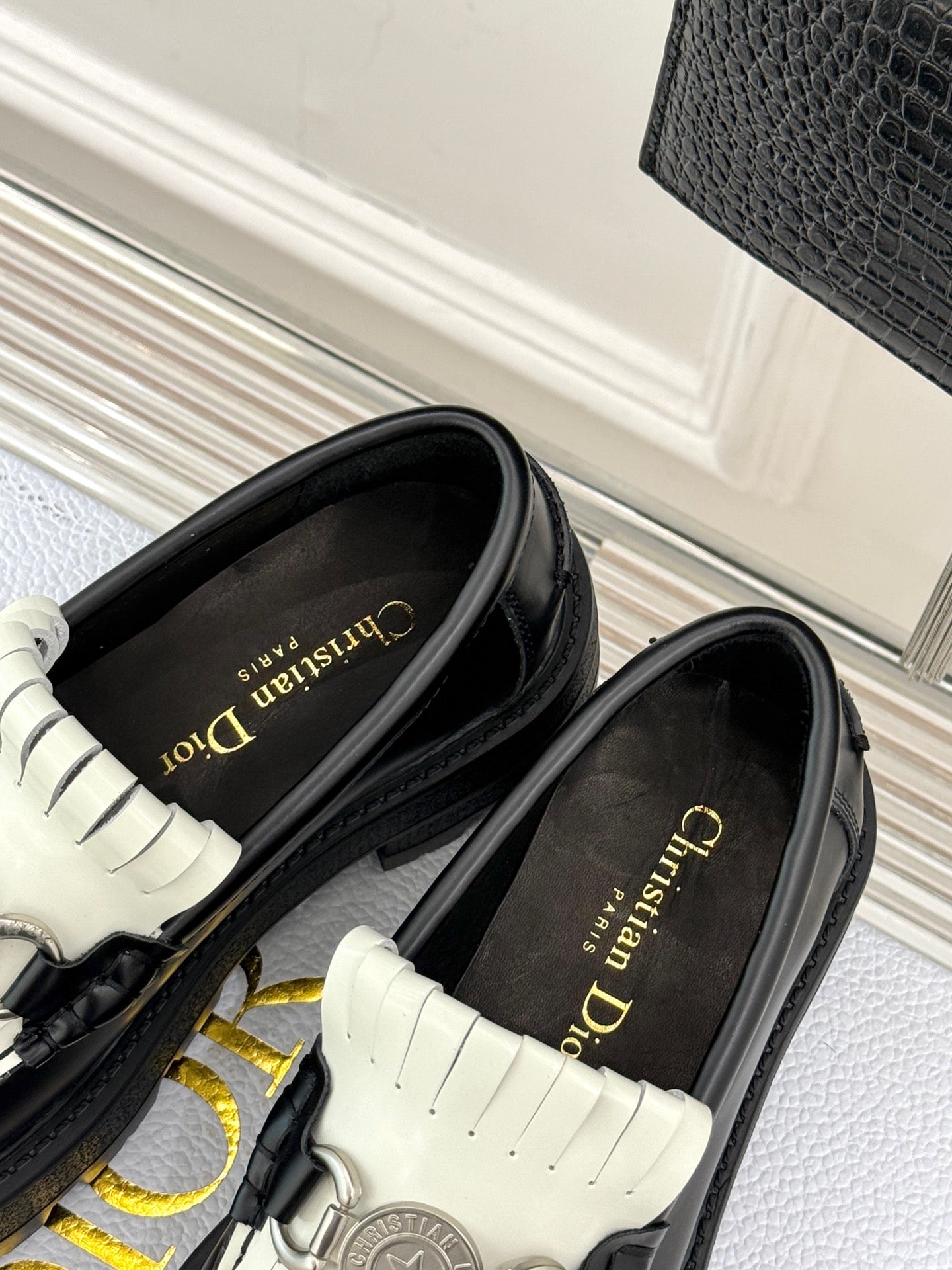 Dior Stuart Weitzman Mila Lift Pearl Leather Loafers | White | FARFETCH BH