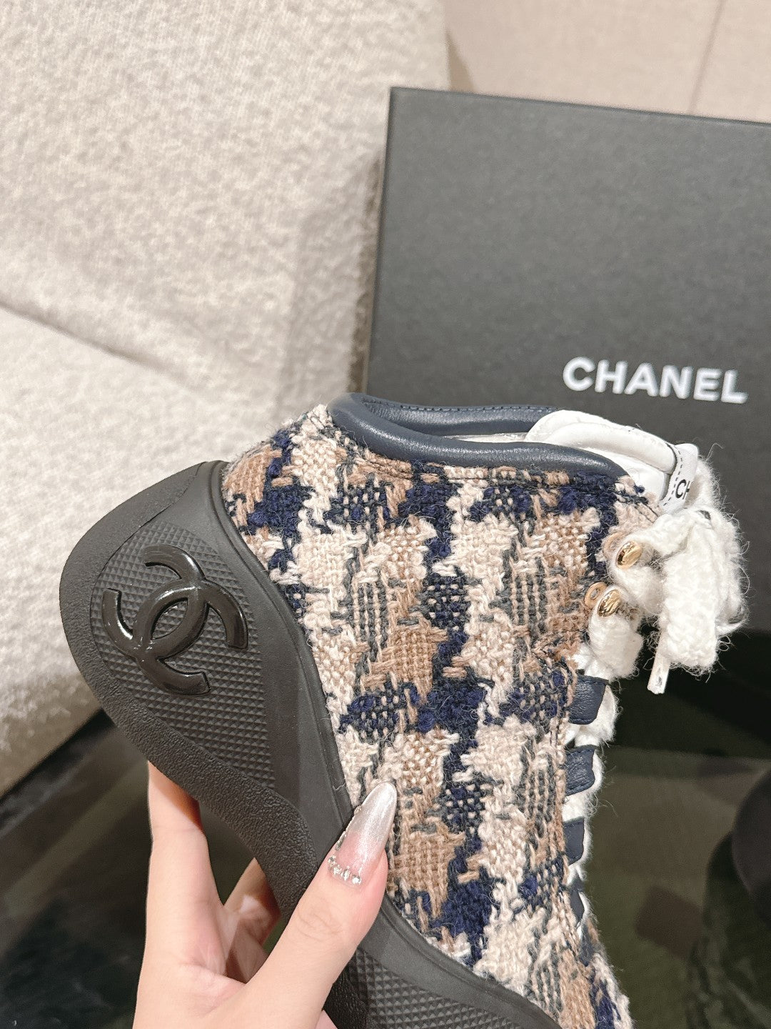 Chanel Triple Wavy Pink Tweed