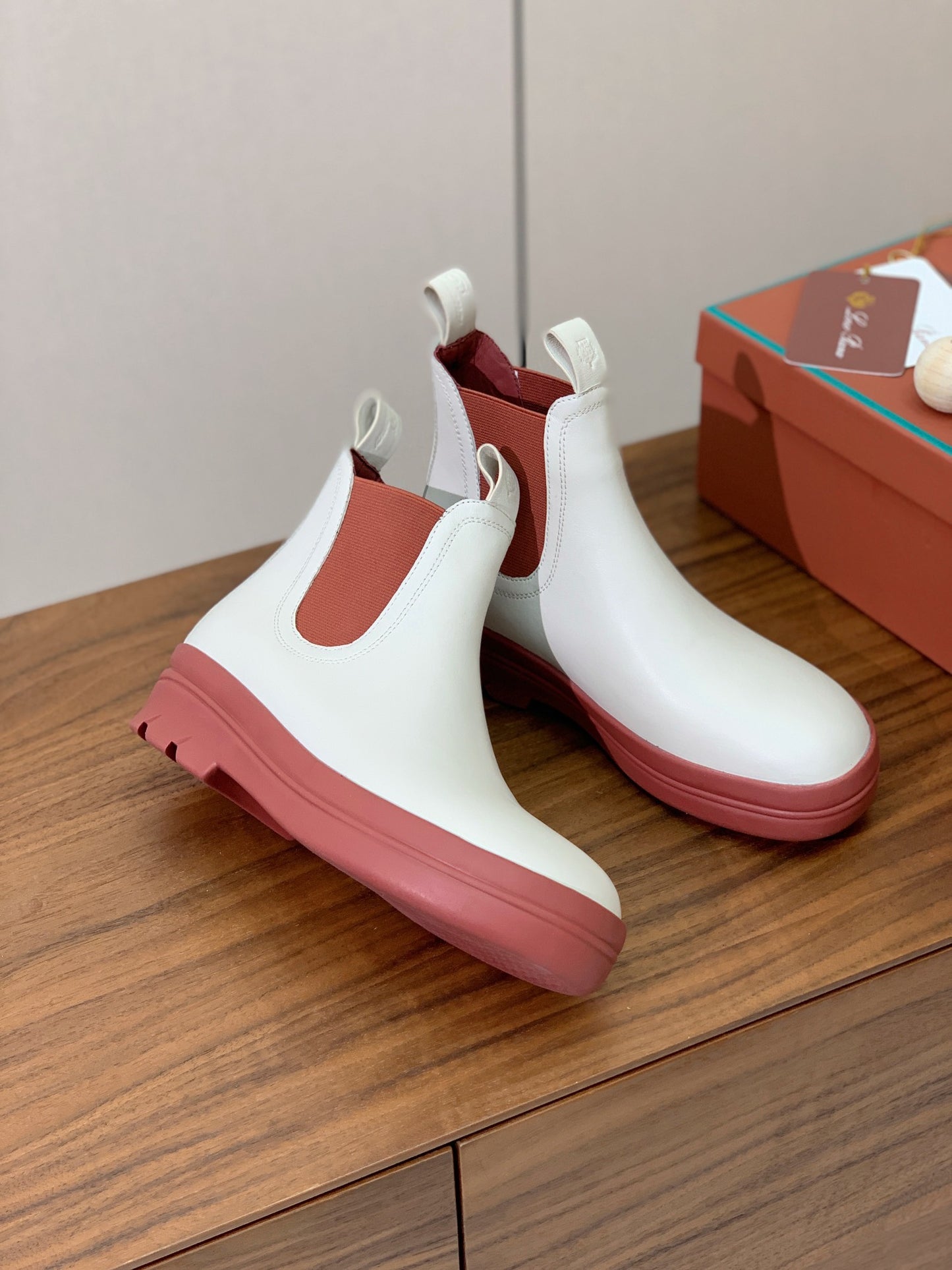 Loro Piana Lakeside leather Chelsea boots