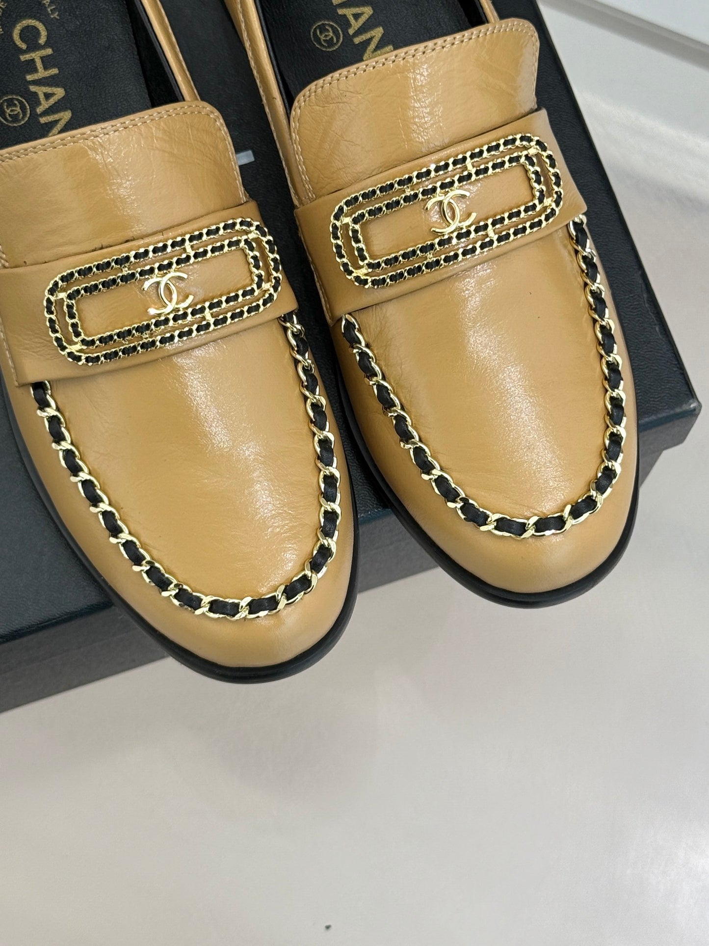 Chanel Elegant Everyday Ballet Flats