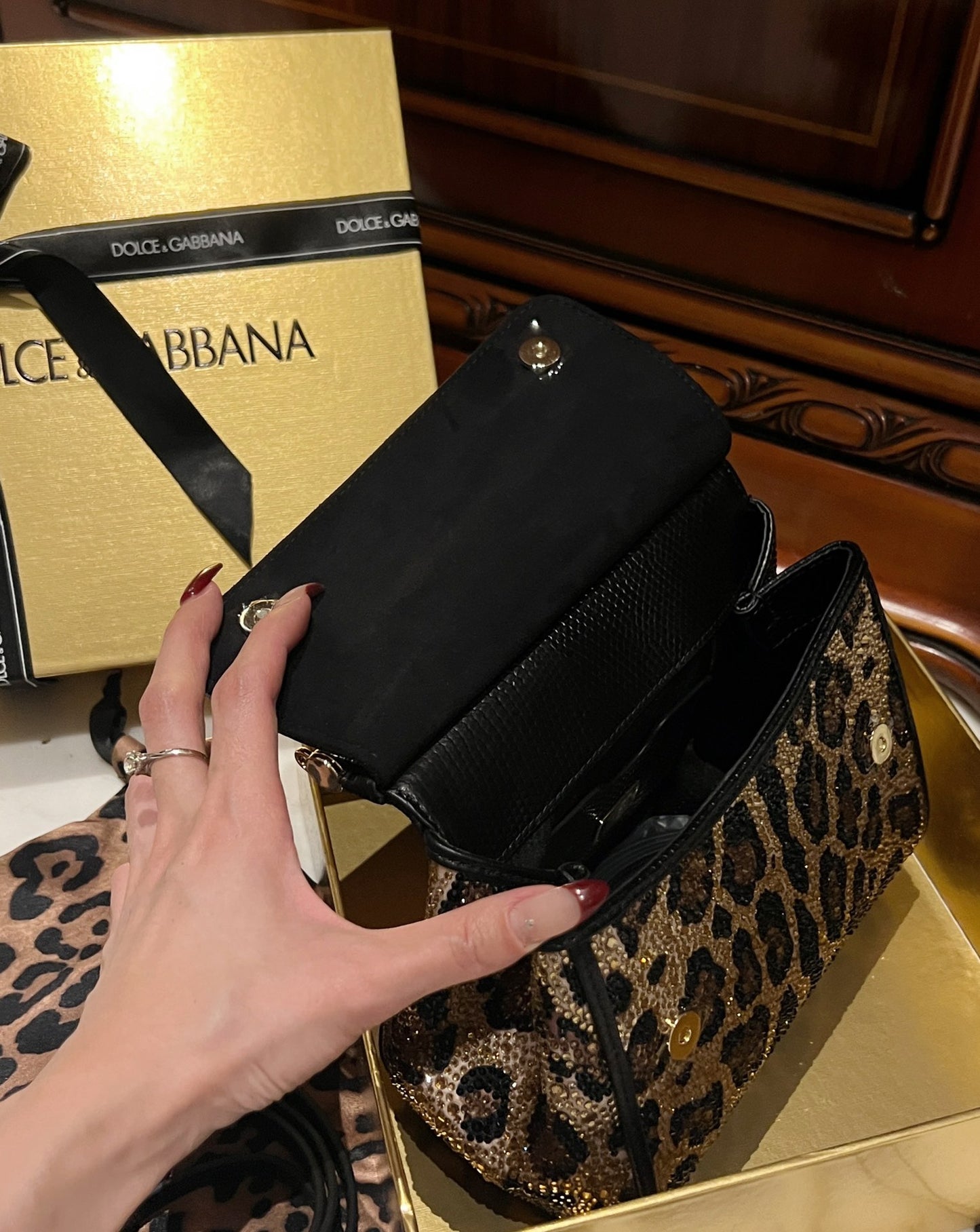 Dolce & Gabbana small sicily bag in polished calfskin
