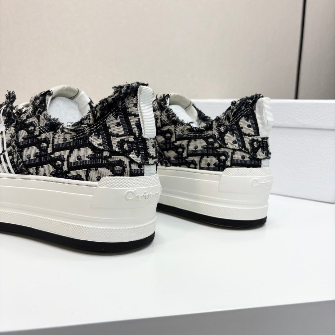 Dior Timeless Elegance Leather Card Holder