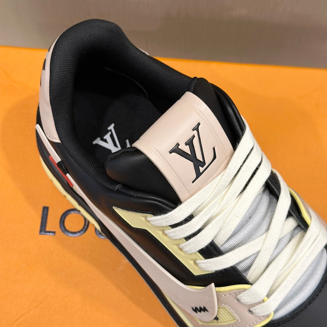 Louis Vuitton Timeless Louis Vuitton Revive