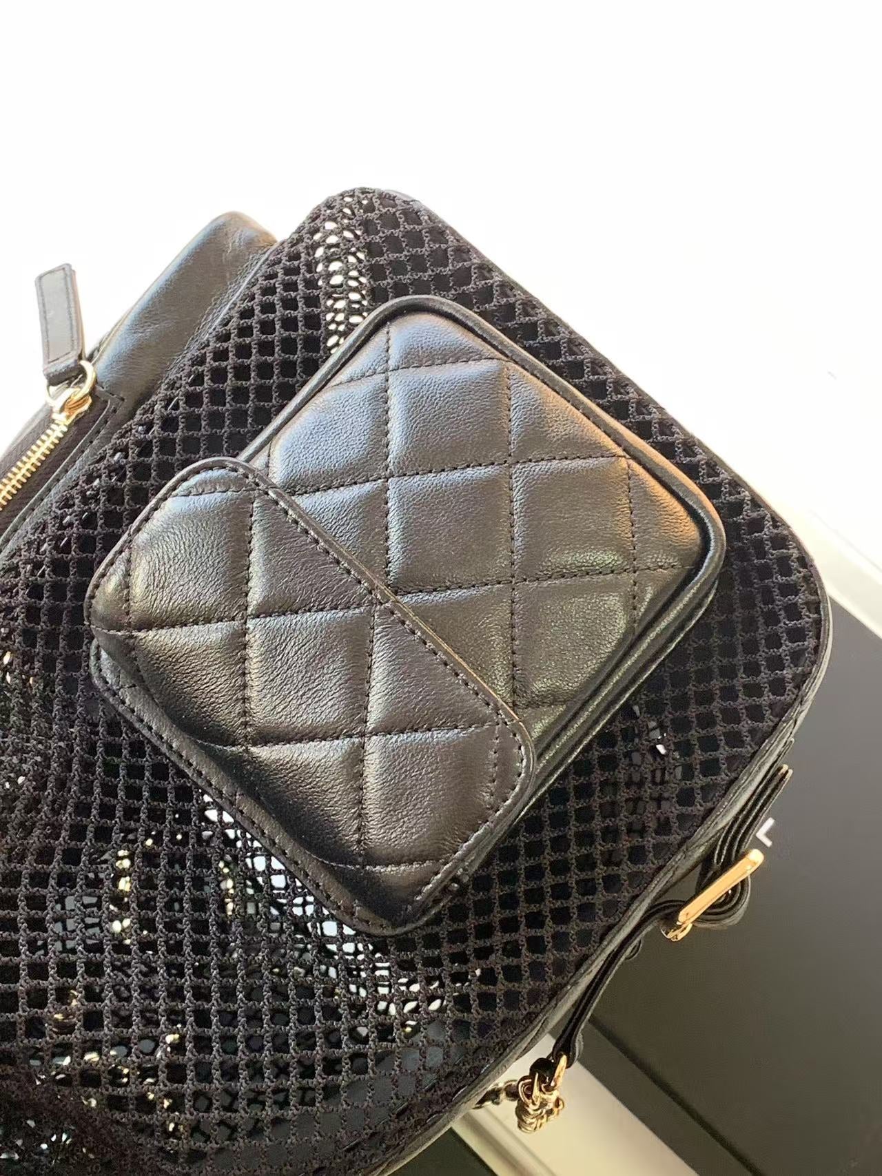 Chanel Elegant Shoulder Companion