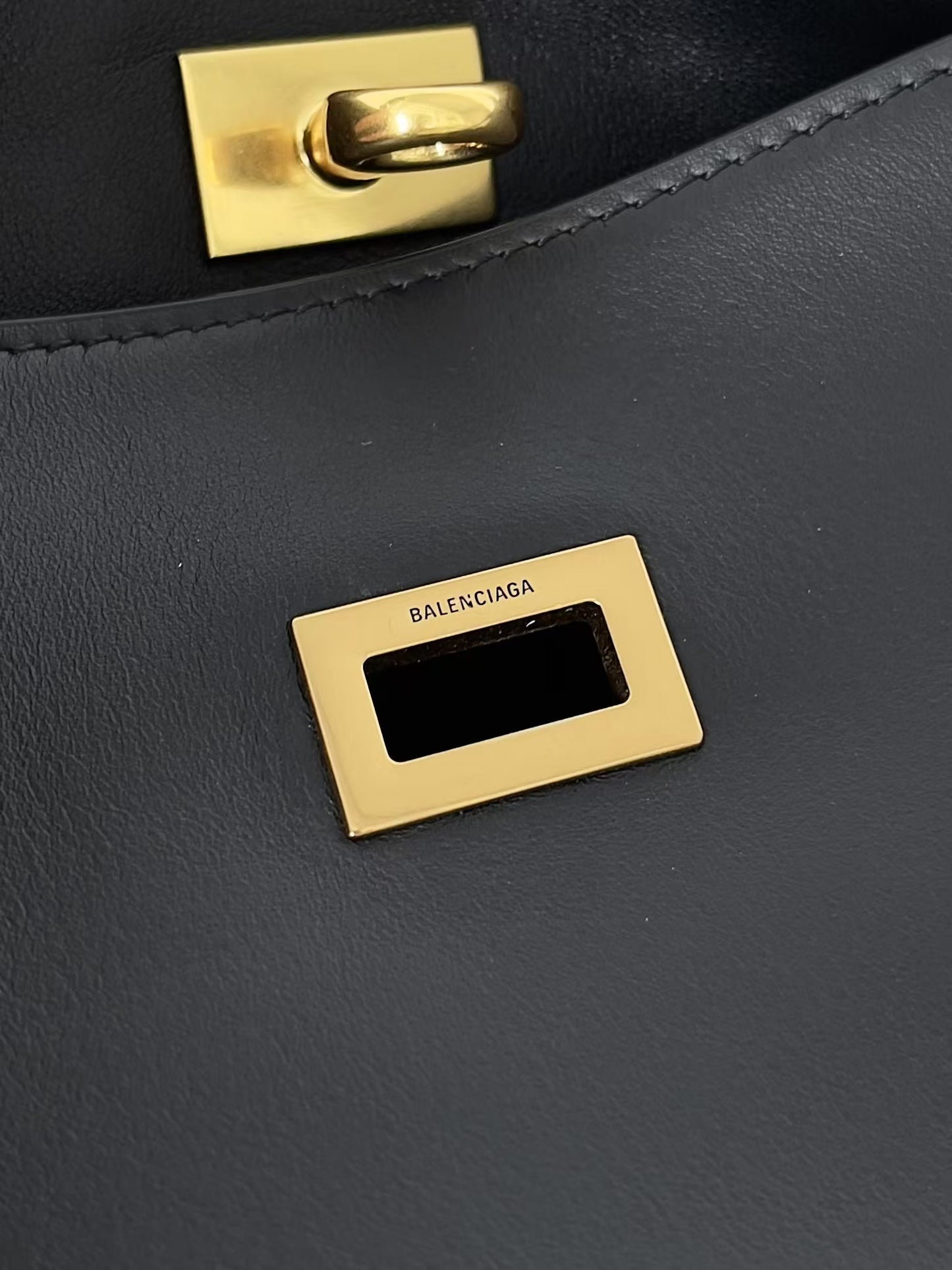 Balenciaga Elegant Bel Air Shoulder Bag