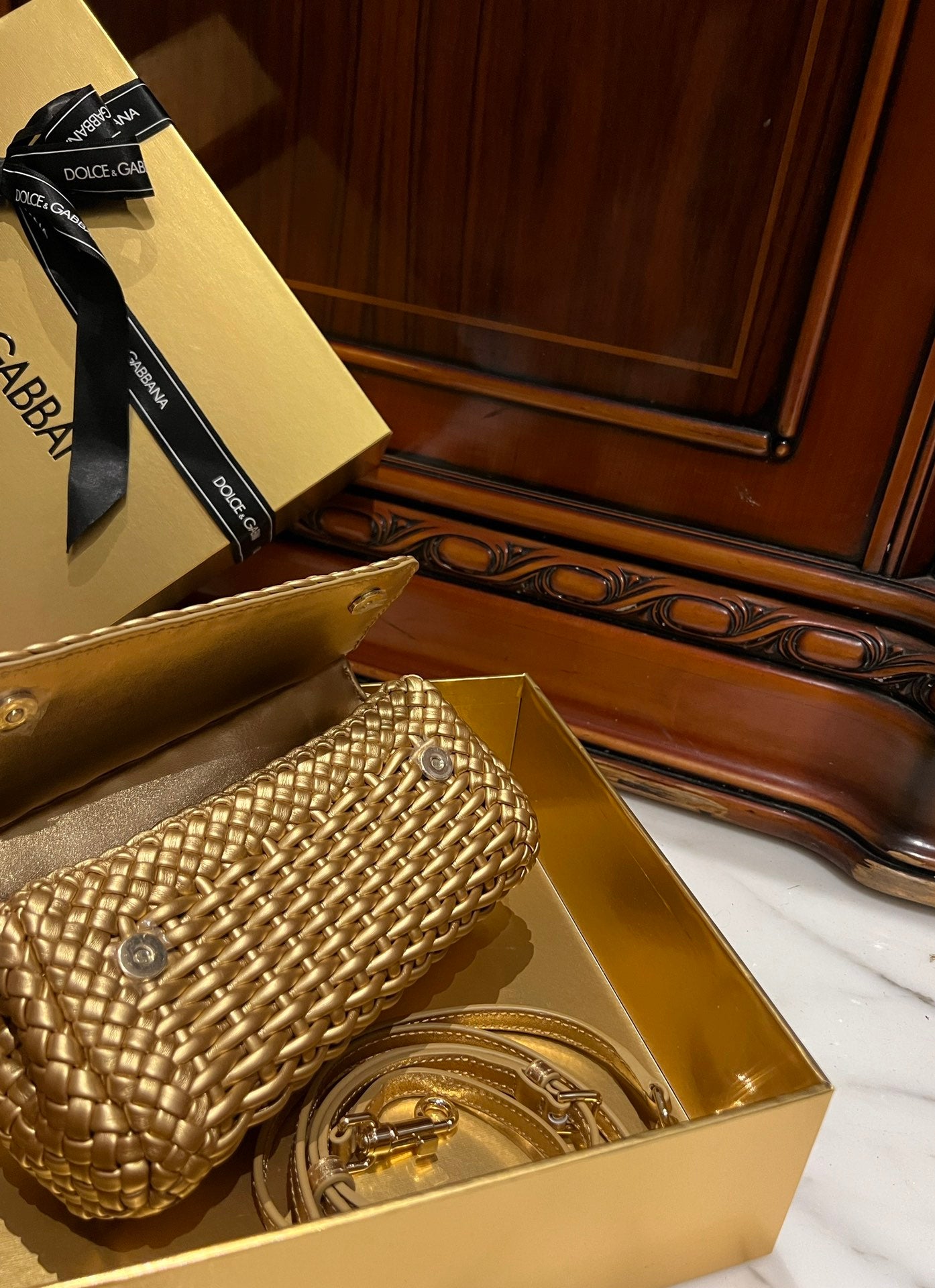 Dolce & Gabbana Dolce & Gabbana Micro Sicily 62 Tote Bag | Red | FARFETCH IL