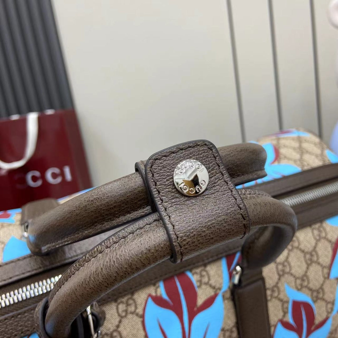 Gucci Floral GG Supreme Duffle Bag – Beige & Dark Brown with Blue Print