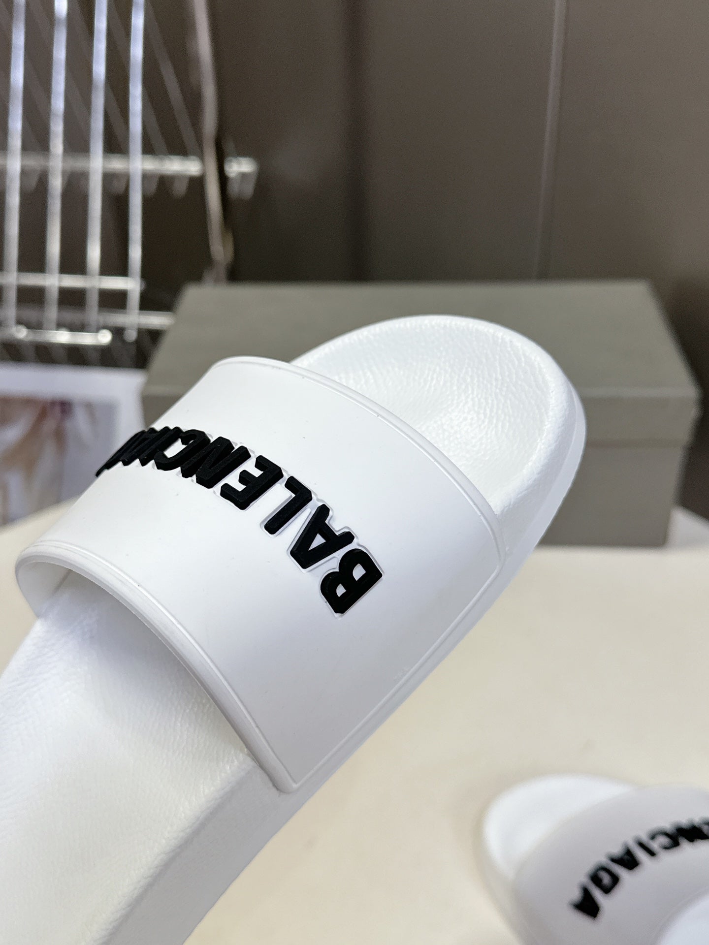 Balenciaga Logo slippers