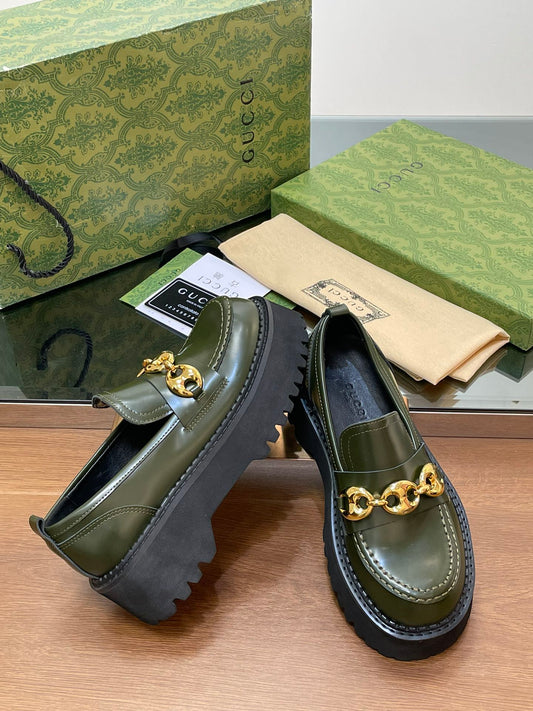 Gucci Women's loafer with Horsebit