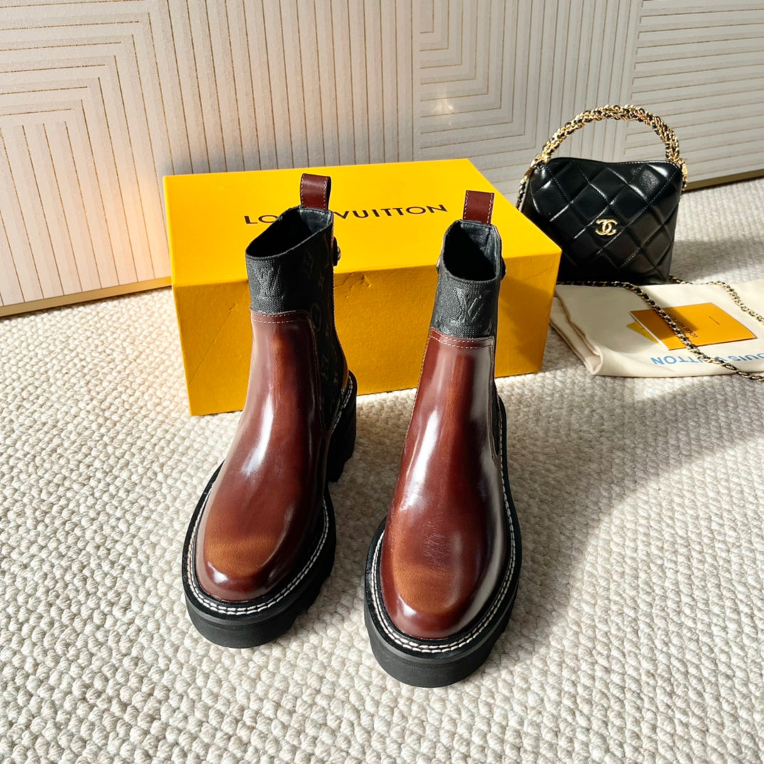 Louis Vuitton Chic Archlight Statement Sneakers