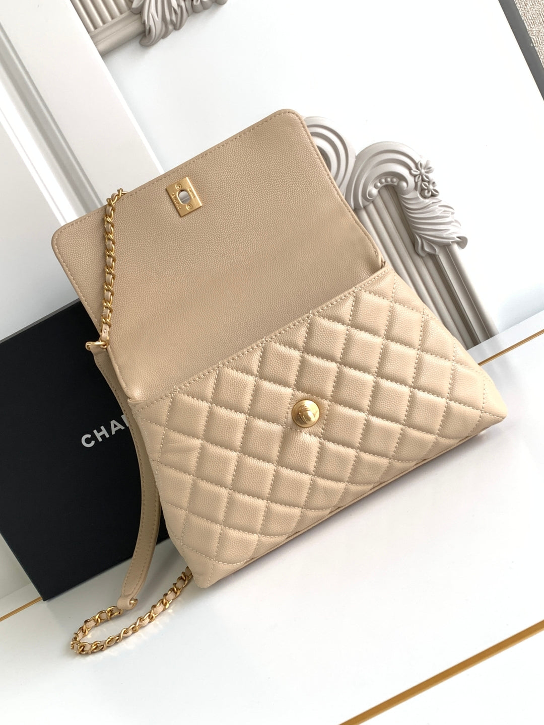 Chanel Elegant Lambskin Shoulder Bag