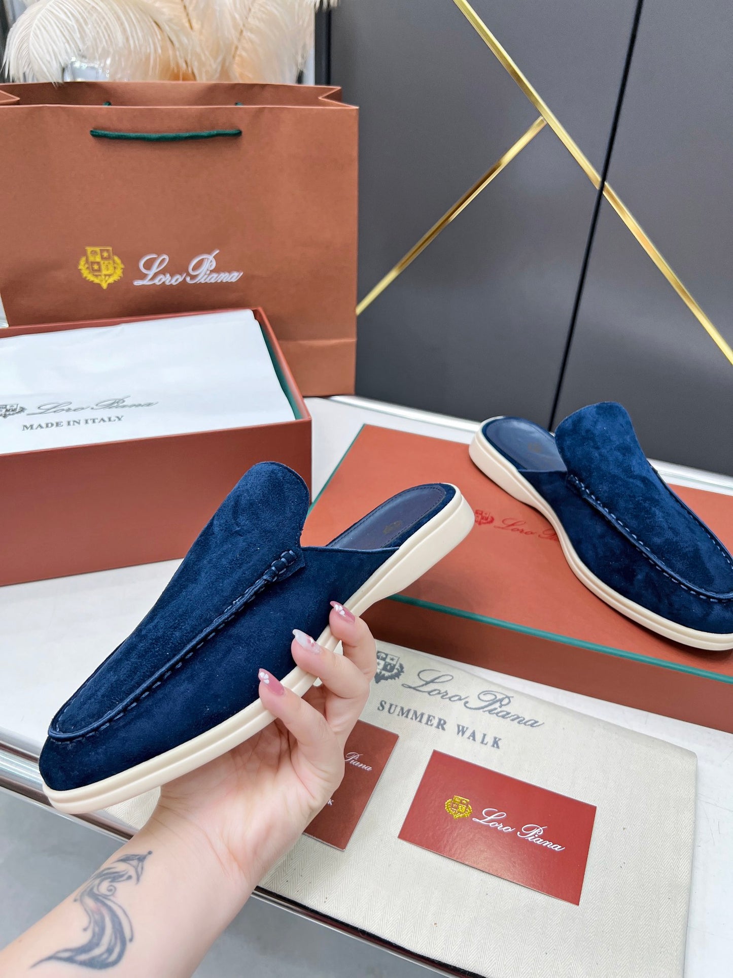 Loro Piana Elegant Stroll Slipper