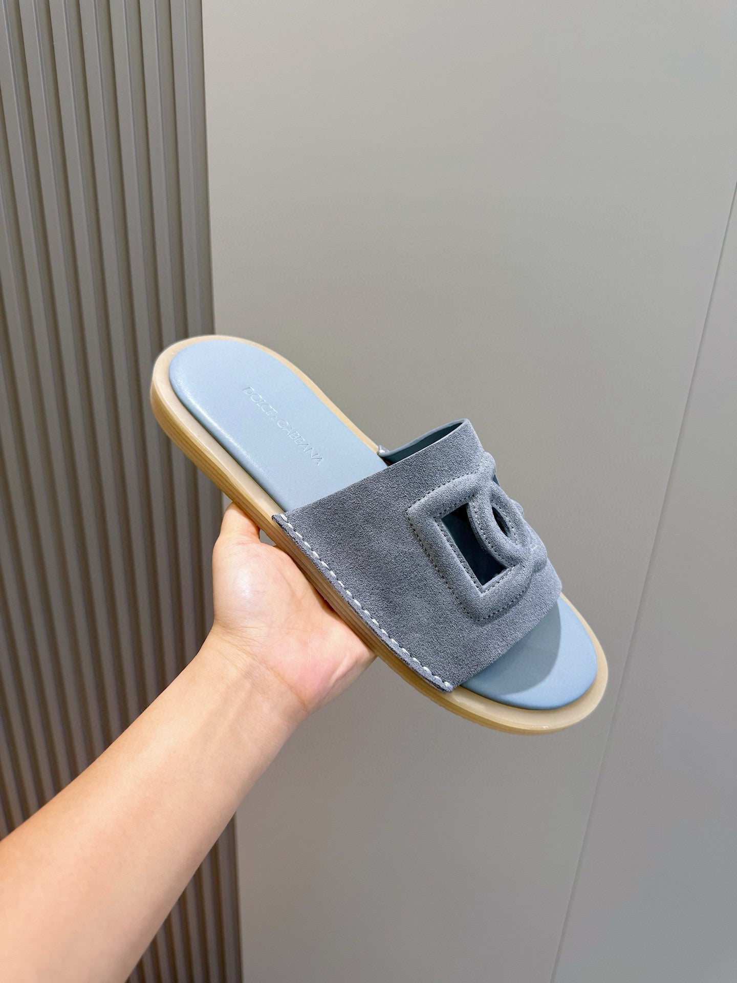 Dolce & Gabbana Dolce & Gabbana DG Logo Leather Slides | Blue | FARFETCH PK