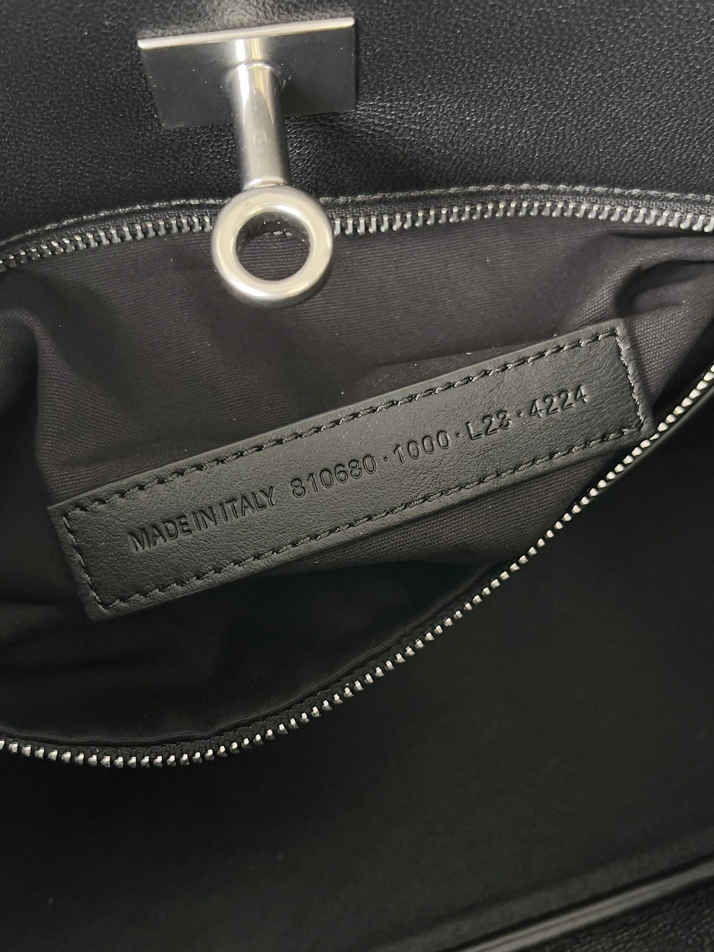 Balenciaga Elegant Bel Air Shoulder Bag