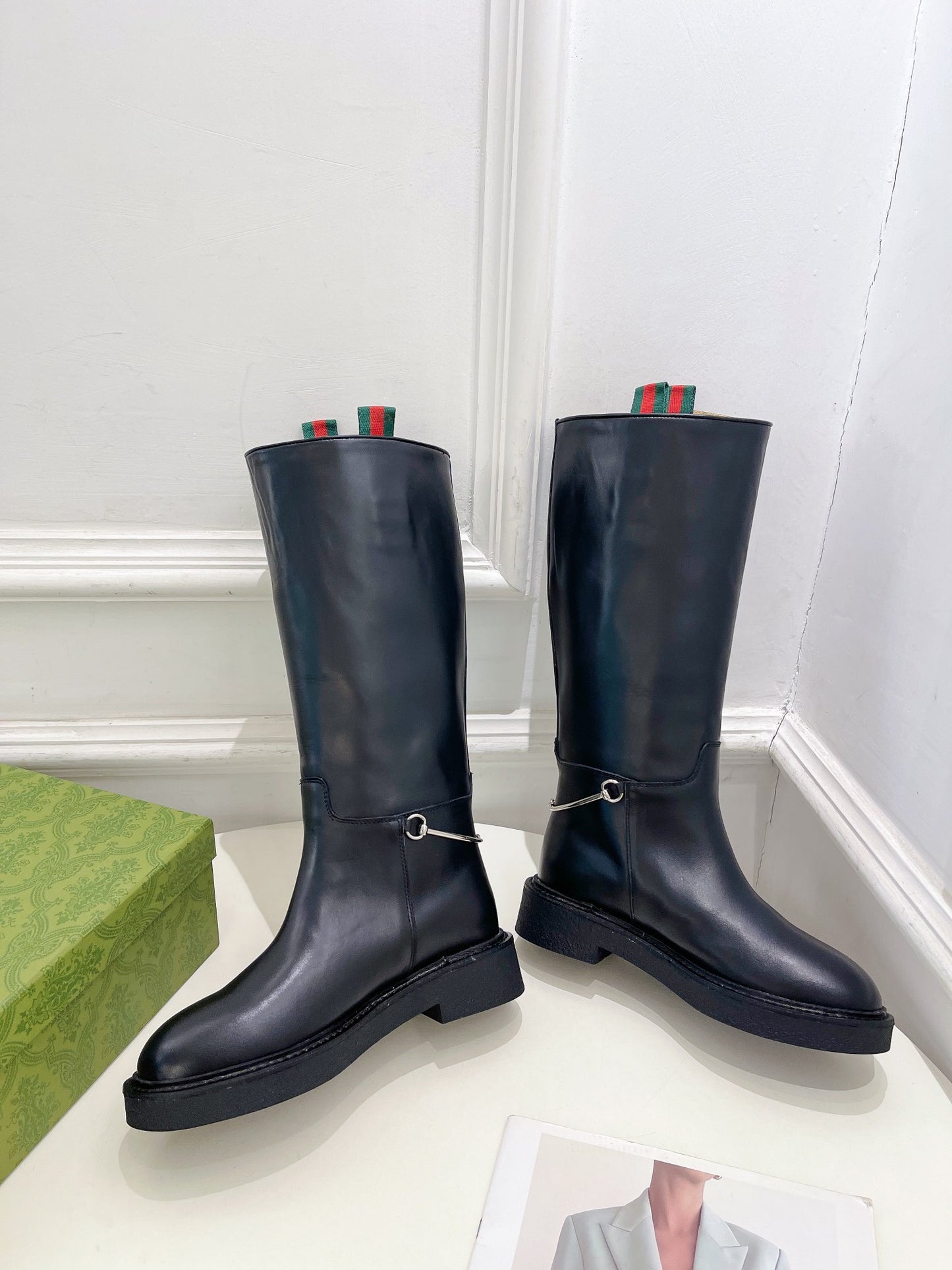 Gucci Women's boot with slim Horsebit