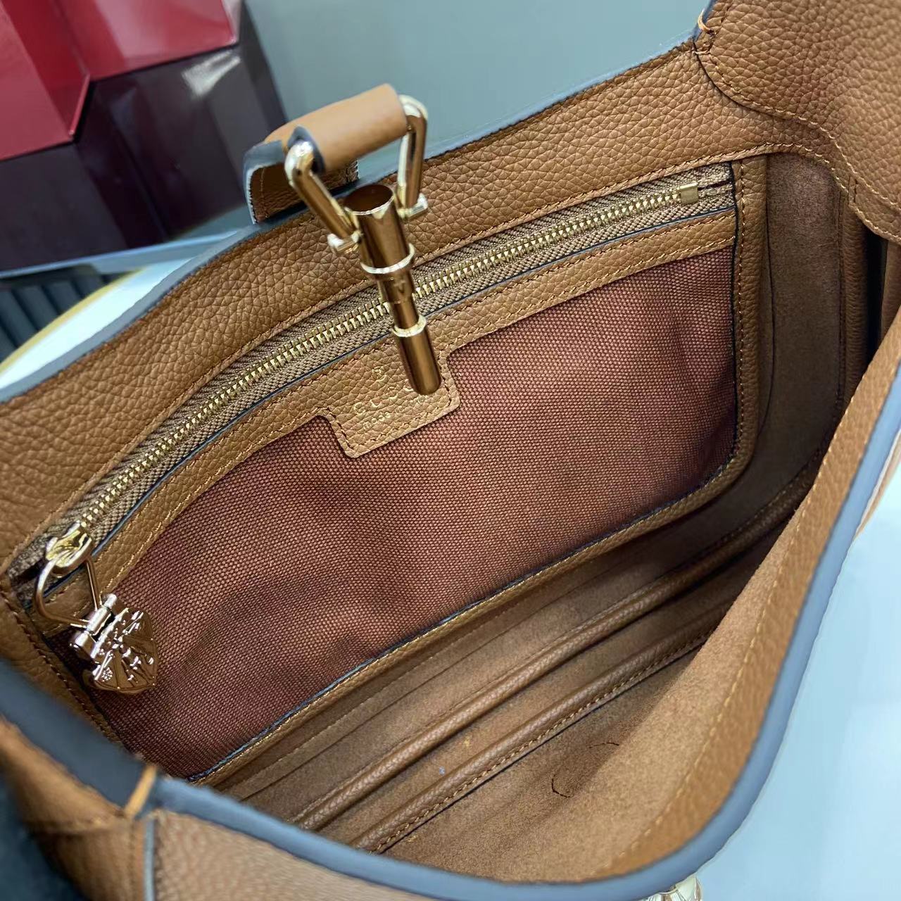 Gucci Timeless Elegance Shoulder Bag