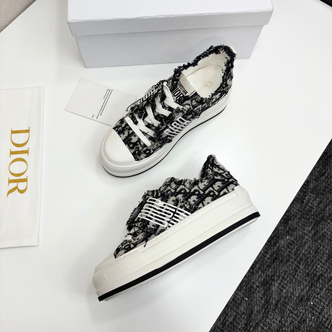 Dior Timeless Elegance Leather Card Holder