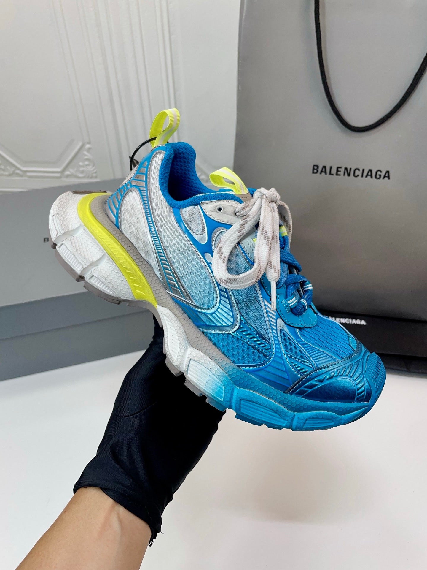 Balenciaga Urban Stroll Sneakers
