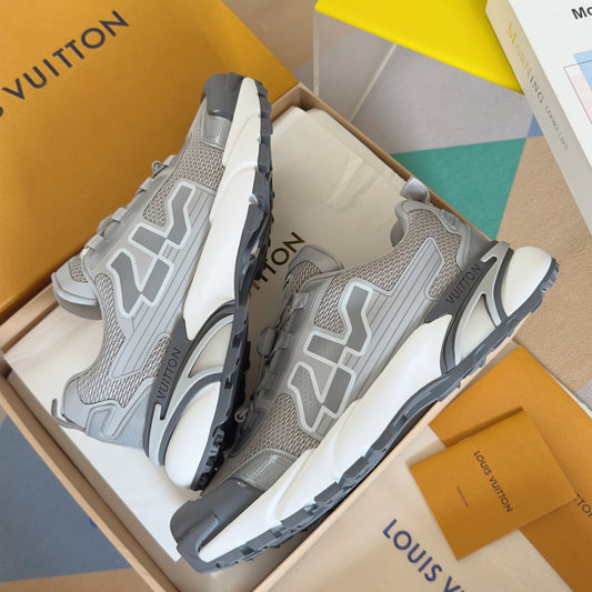 Louis Vuitton Air Zoom Vomero 5 Luxe Stroll