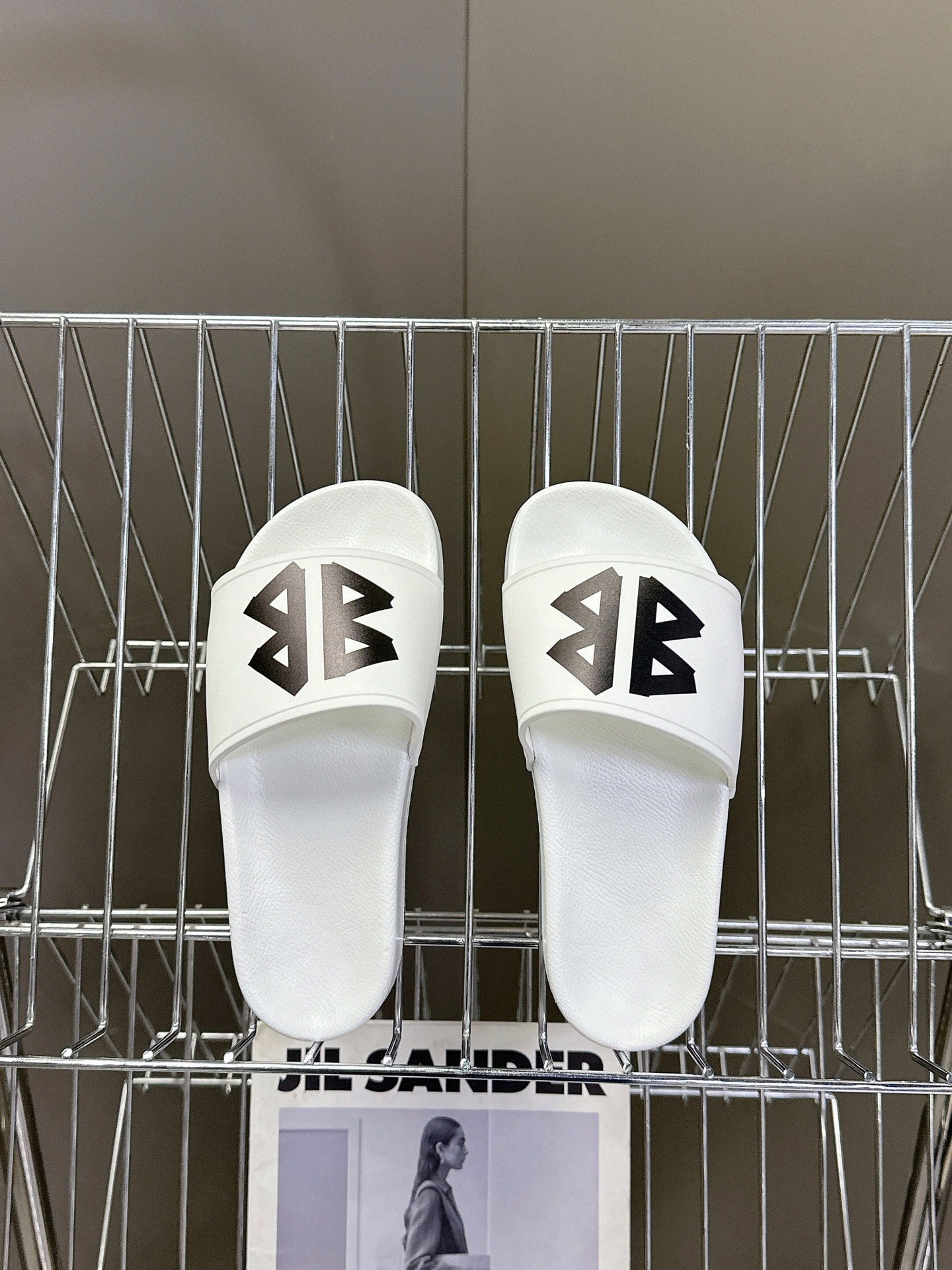 Balenciaga Logo slippers