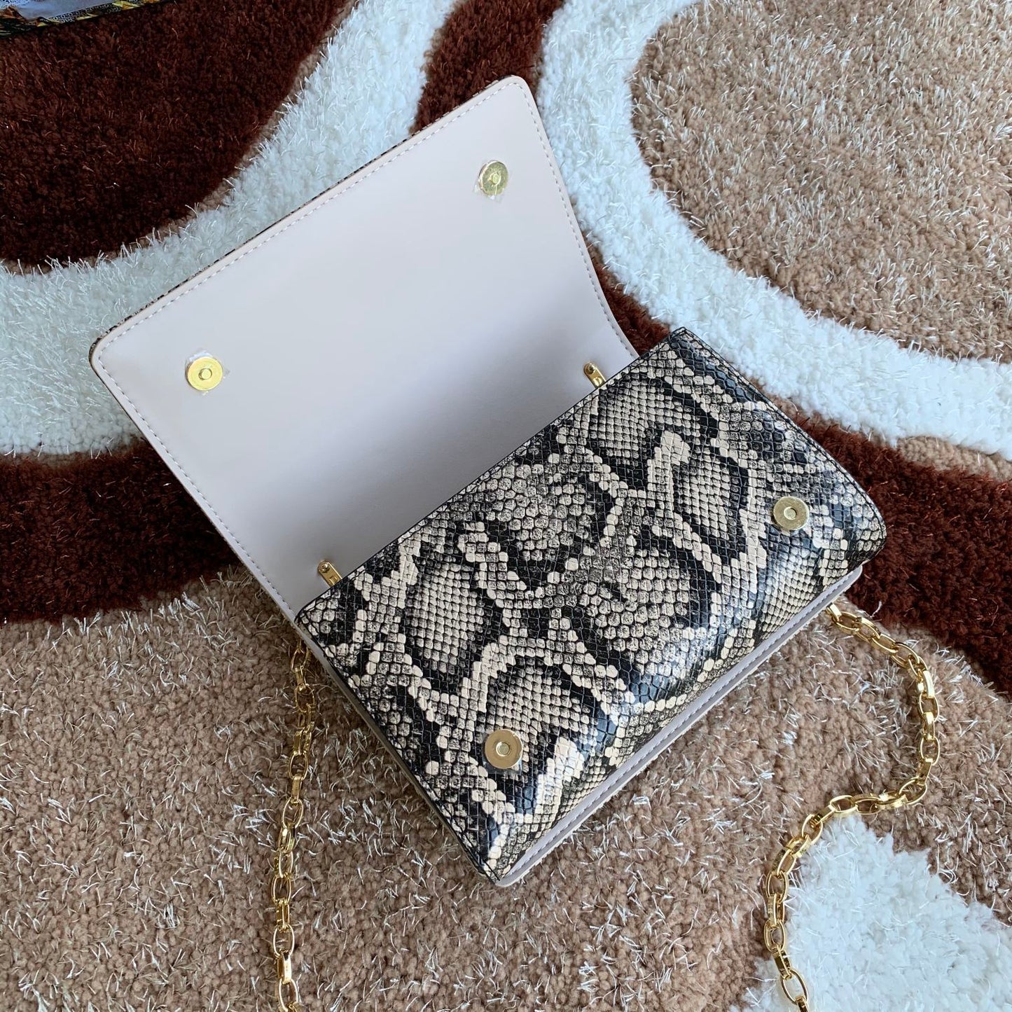 Dolce & Gabbana The Swan - Vintage Gucci GG Crossbody/Shoulder/Clutch Bag in Navy Leather