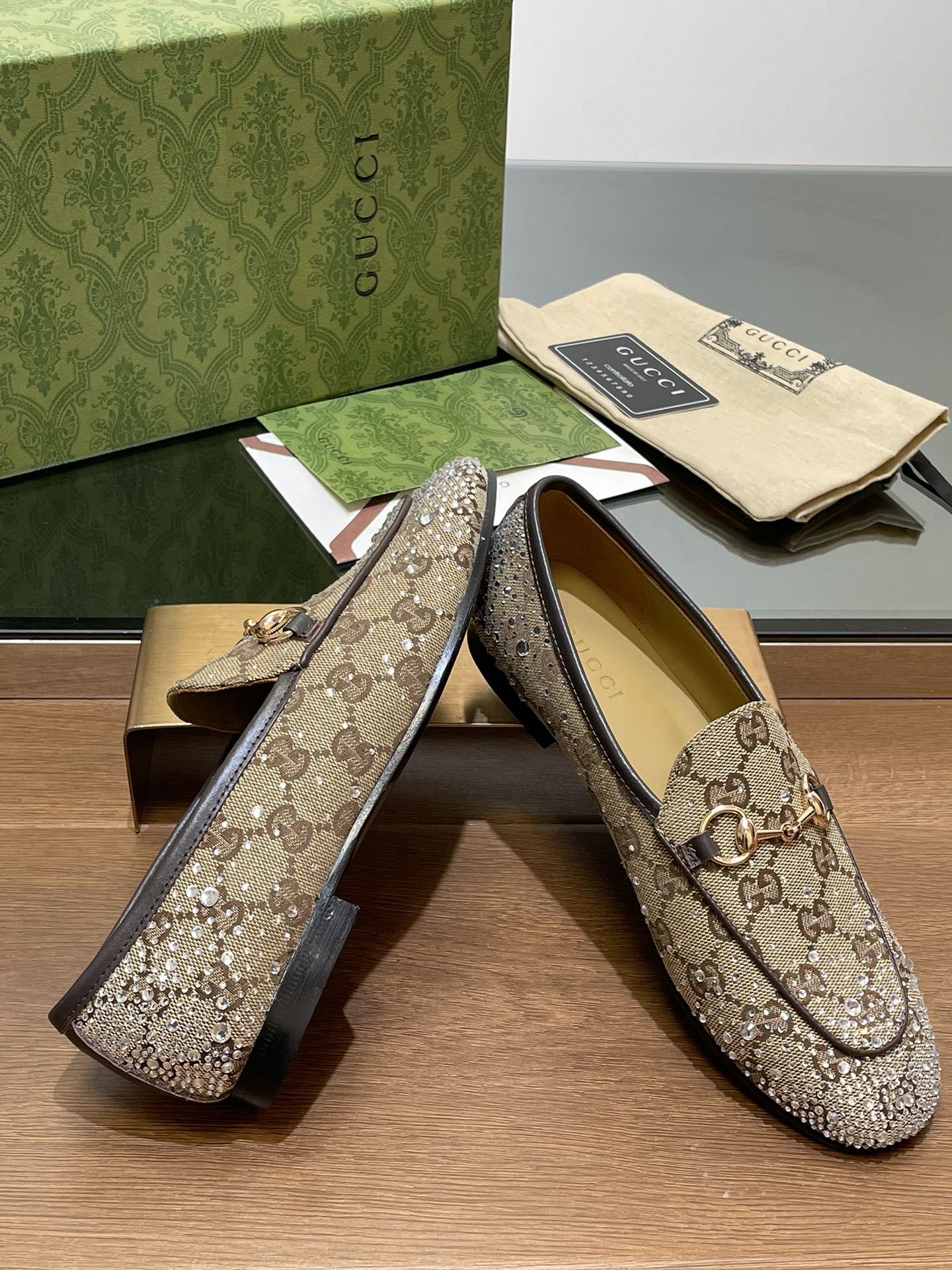 Gucci Women's Gucci Jordaan loafer