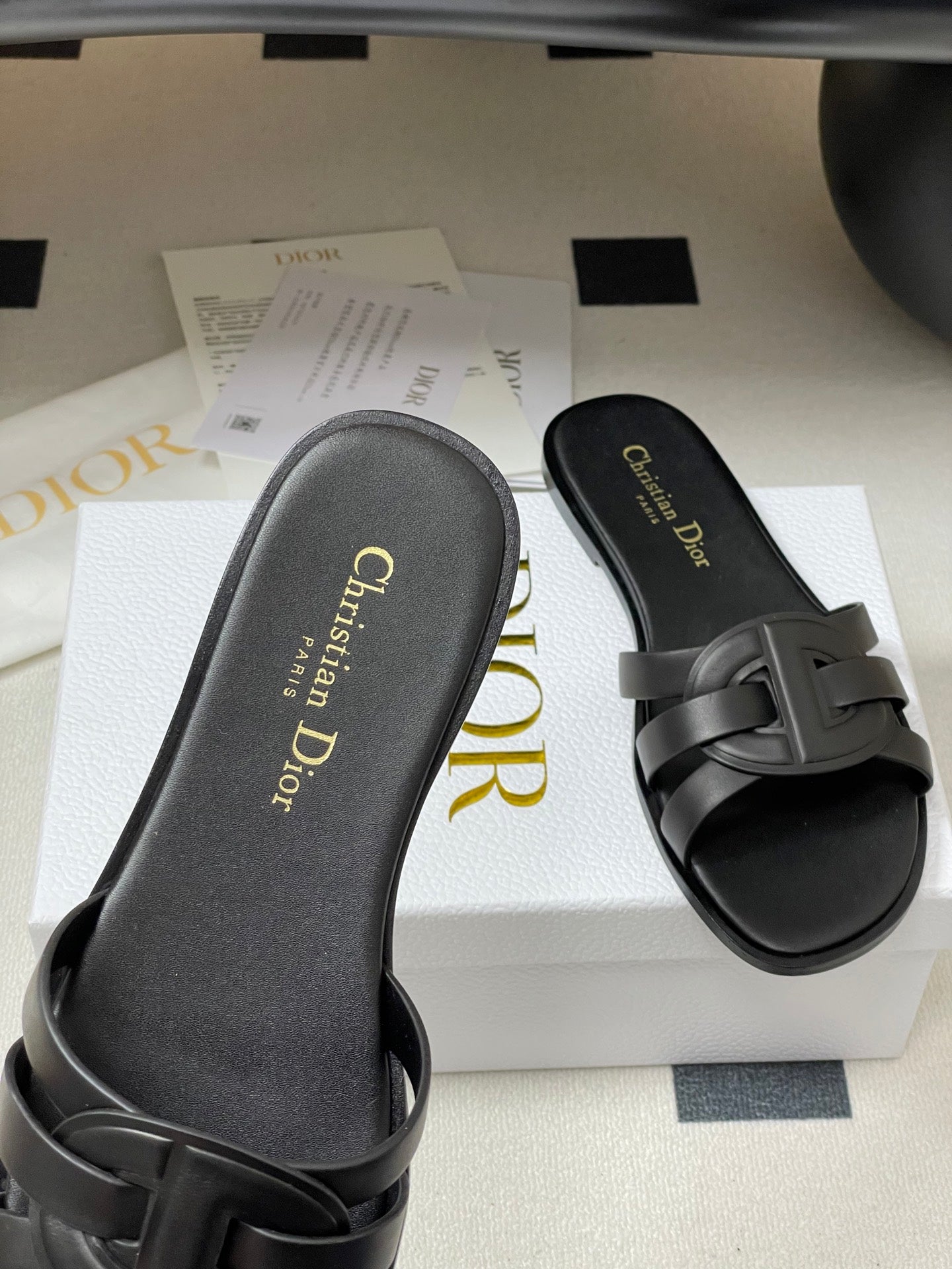 Dior Ethereal Elegance Scarf