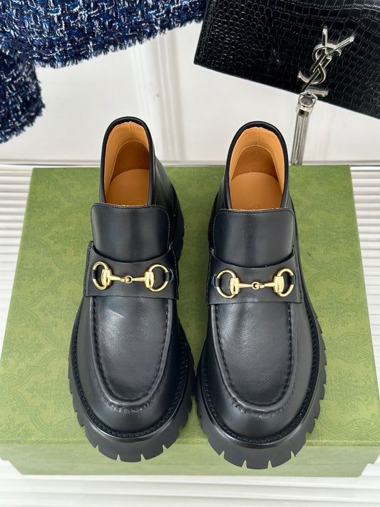 Gucci Women's Loafer With Horse-bit